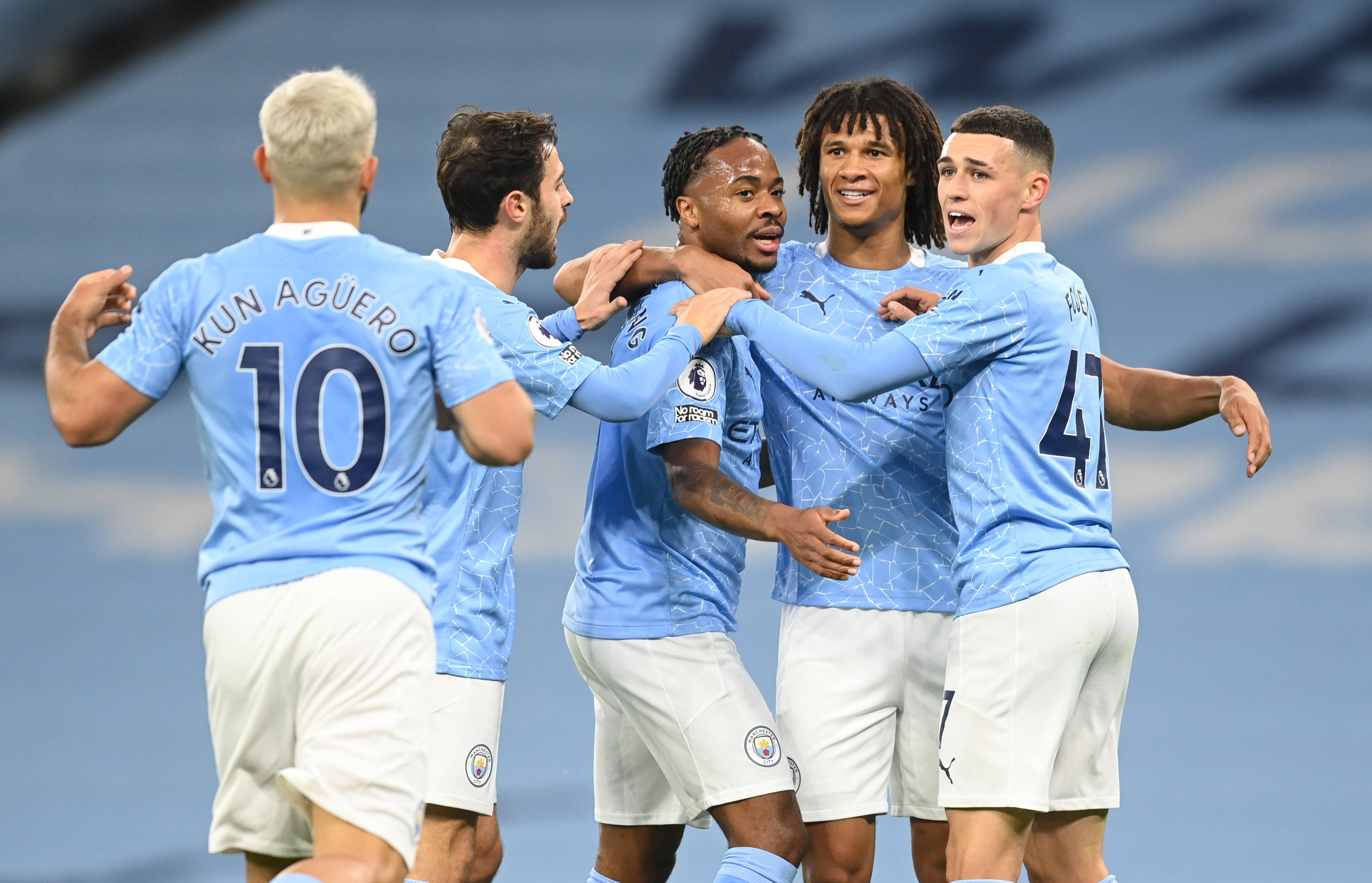 记录报：本菲卡有意冬窗以2500万欧元的转会费出售谢尔德鲁普