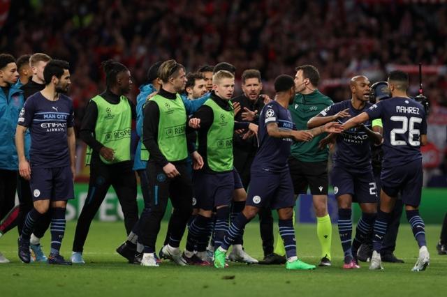 凯莱赫：萨拉赫真的很努力，他总是第一个来健身房的人