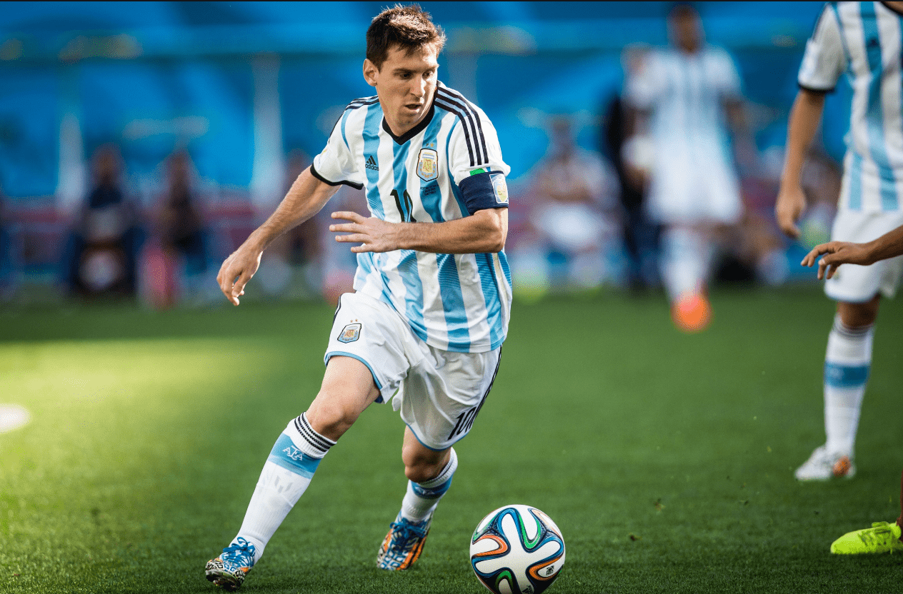 太疯狂！54岁名帅率头号装死队杀到英超第3 从0-2到4-3+近9轮8胜