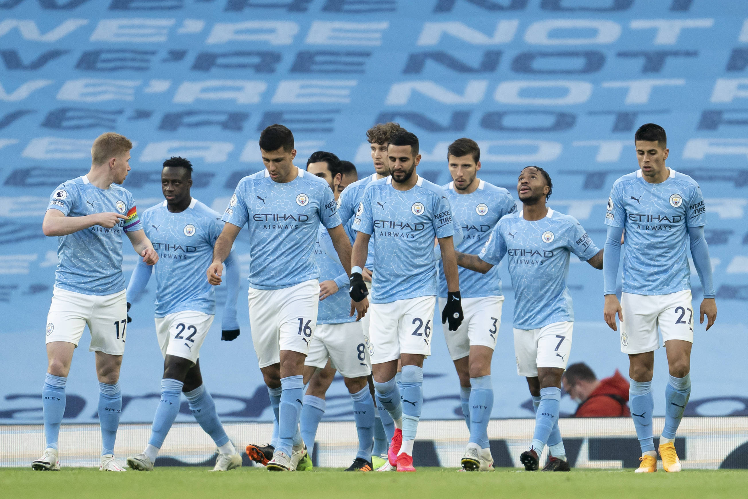 德转列欧洲俱乐部球衣胸前广告年赞助费TOP10：曼城8000万第1