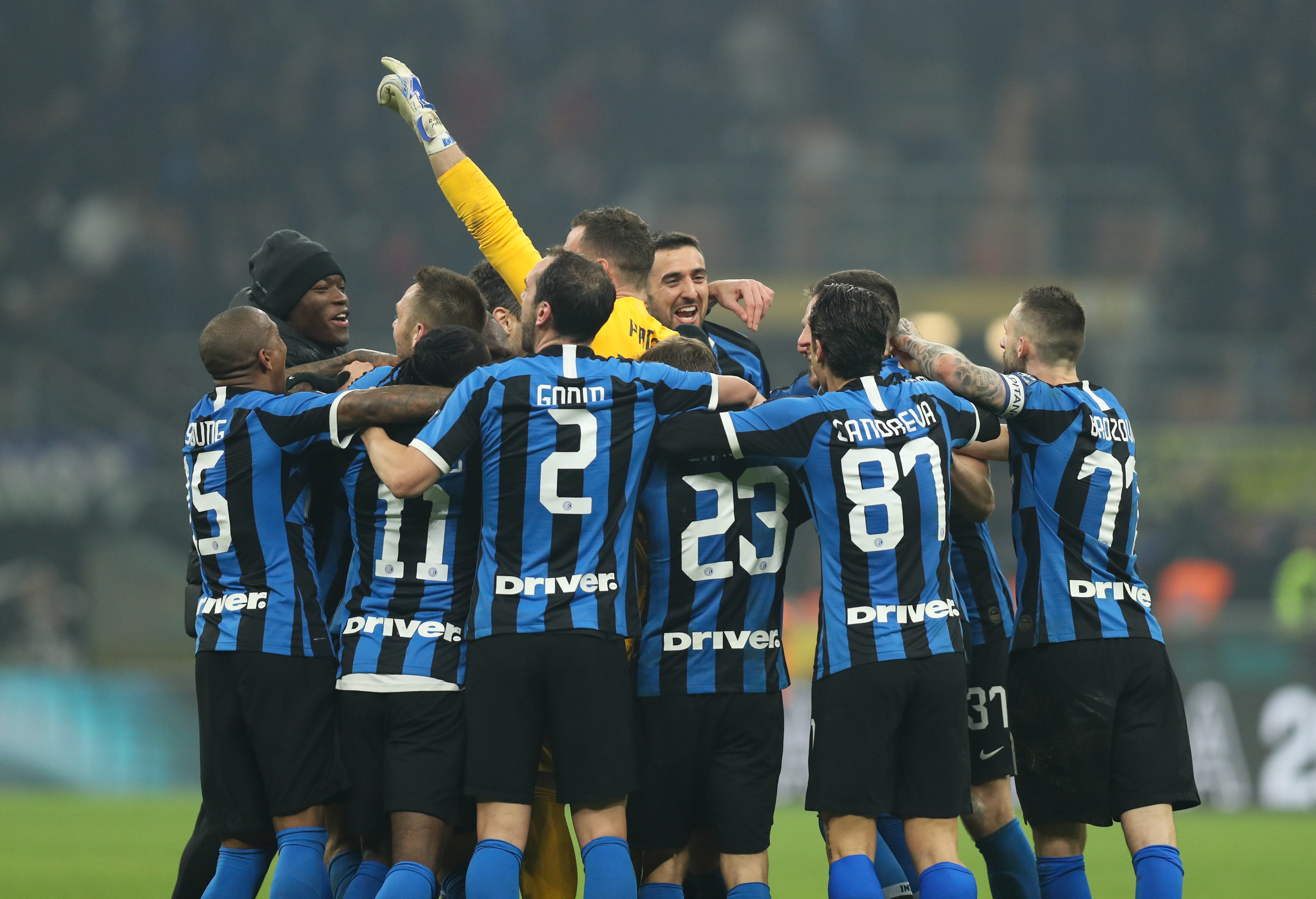 瓜迪奥拉：斯通斯将缺席本轮欧冠，阿隆索知道怎么挽回局势