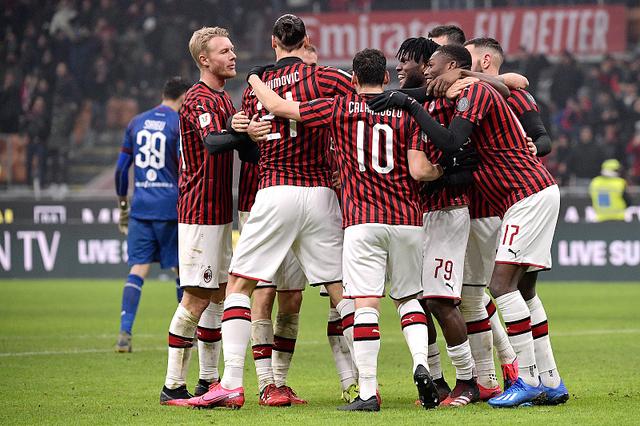 科莫队晒帕斯晃倒劳塔罗视频，后者回应差不多得了