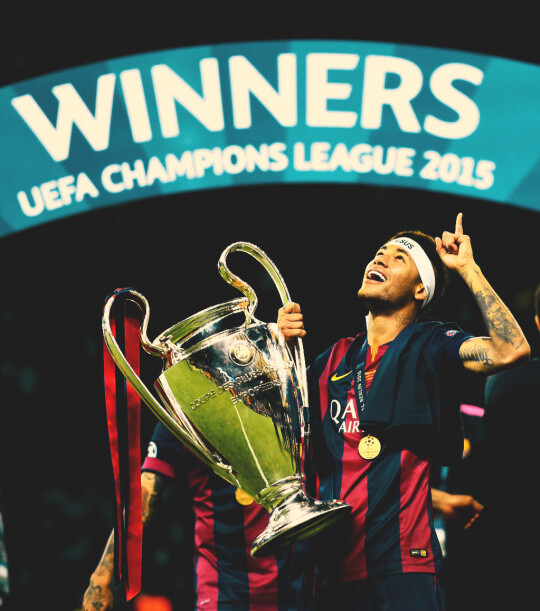 足球世界杯球场建设进入收尾阶段，安全标准升级