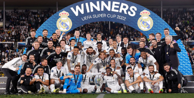 加拉塔萨雷0-1圣吉罗斯联合，普罗米斯-戴维制胜，云亚伊染红