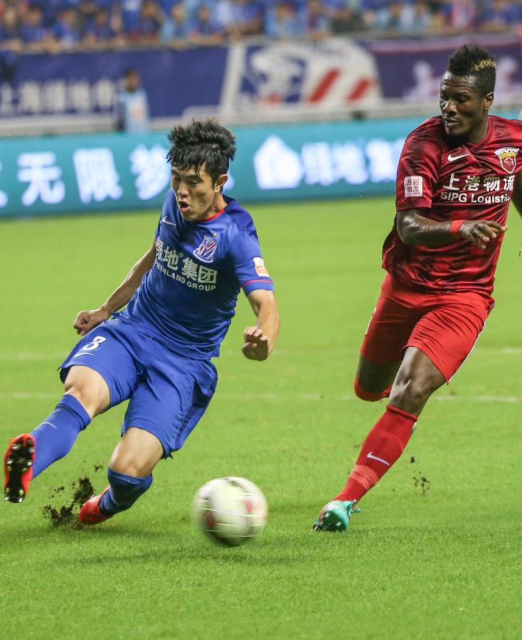 4-0横扫！意甲榜首易主，国米挤掉米兰，法布雷加斯惨败